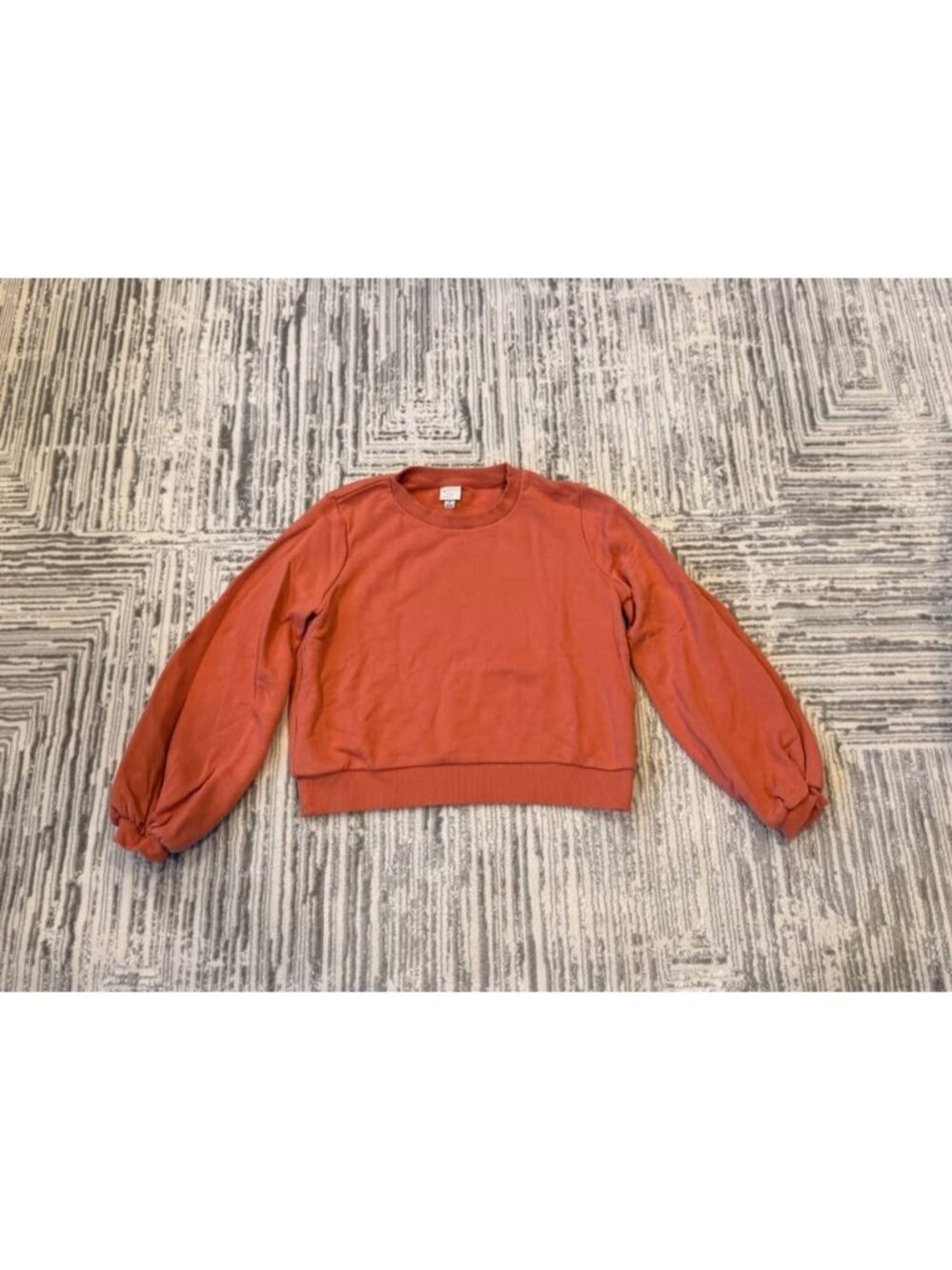 "A New Day" women's Medium Rust Puffed Sleeve Sweatshirt